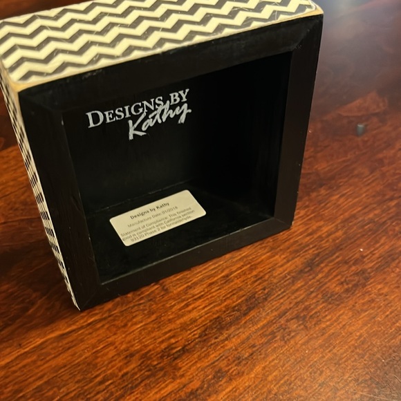 Designs by Kathy box art - Picture 3 of 6